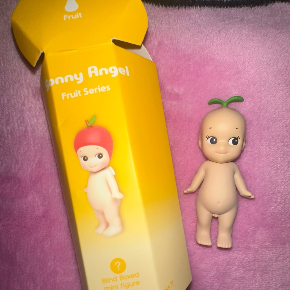 *RARE* Authentic Sonny Angel Fruit Series Secret